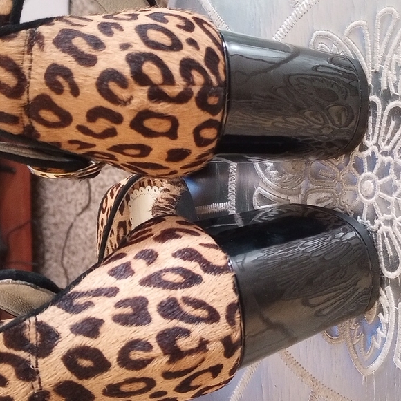 Nordstrom 1901 Ellery Leopard Genuine Calf Hair Sandal, Size 7 - Picture 5 of 7